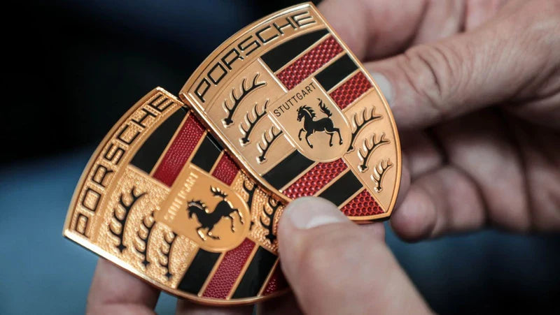 PORSCHE