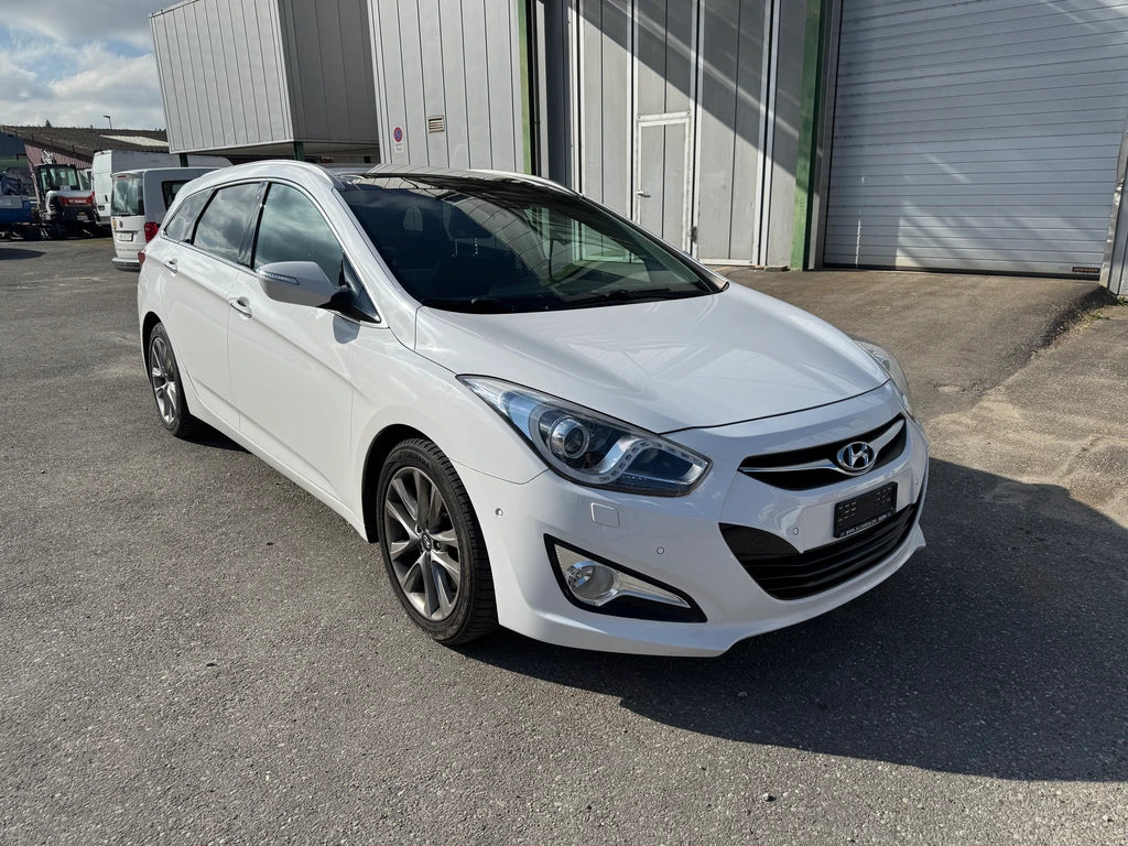HYUNDAI i40 Wagon 1.7 CRDI Premium Automático