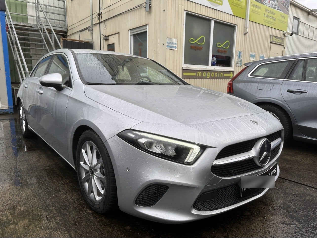 Mercedes-Benz A 180d Edição de Lançamento