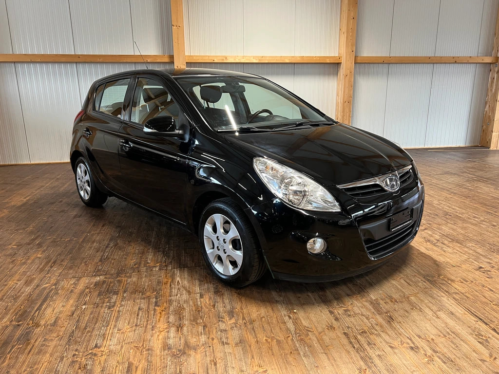 HYUNDAI i20 1.4 Estilo