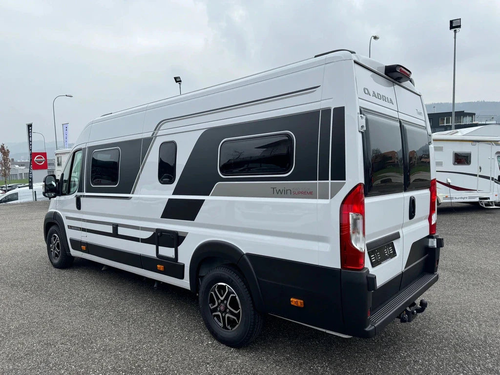 ADRIA 180PS Fiat Ducato 9 com ACC Abstandstempomat TopAusstattung 640 SGX
