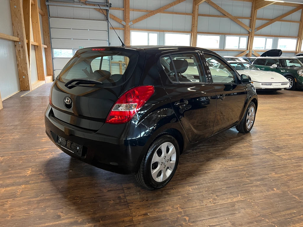 HYUNDAI i20 1.4 Estilo