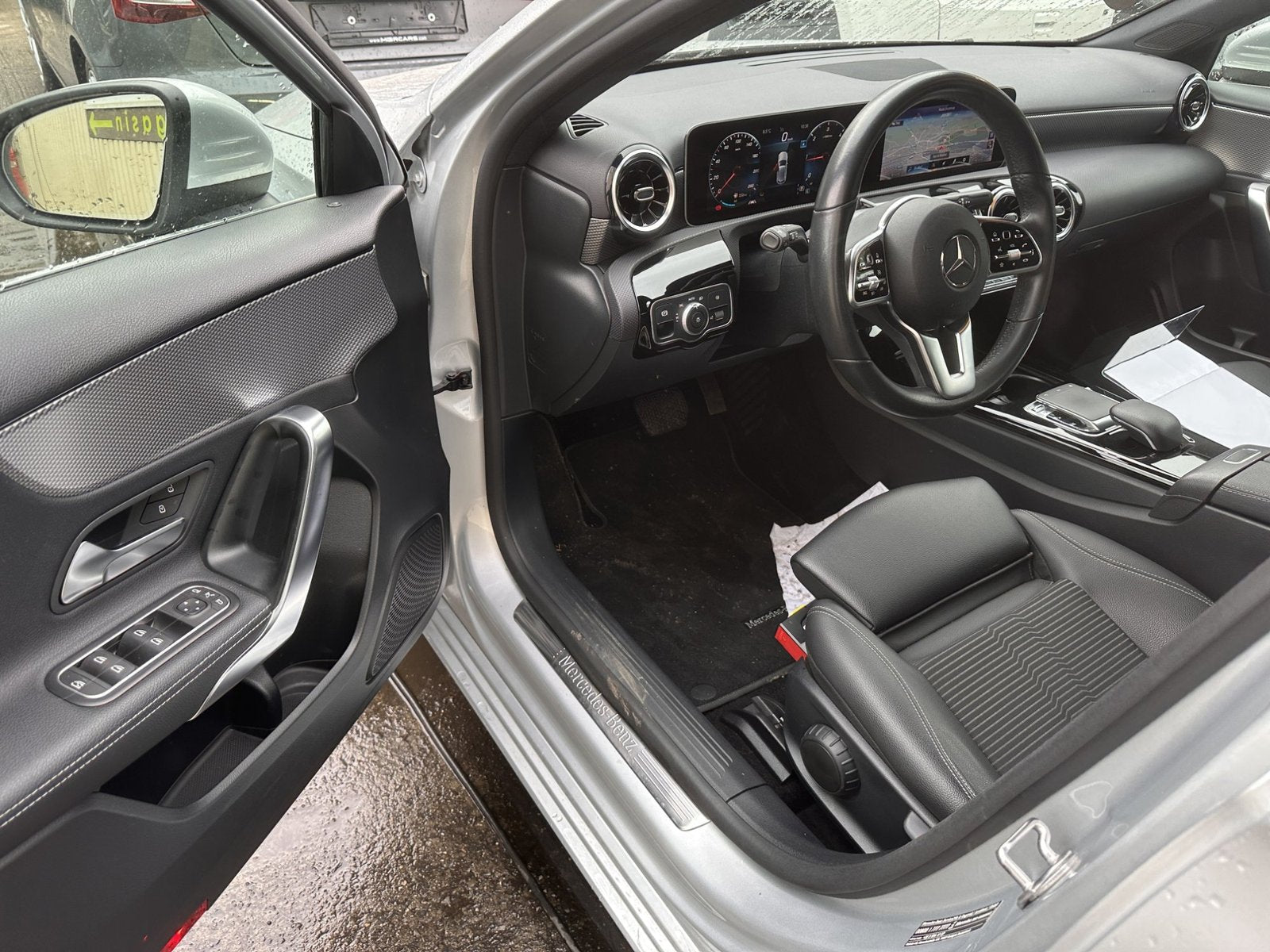 Mercedes-Benz A 180d Edição de Lançamento