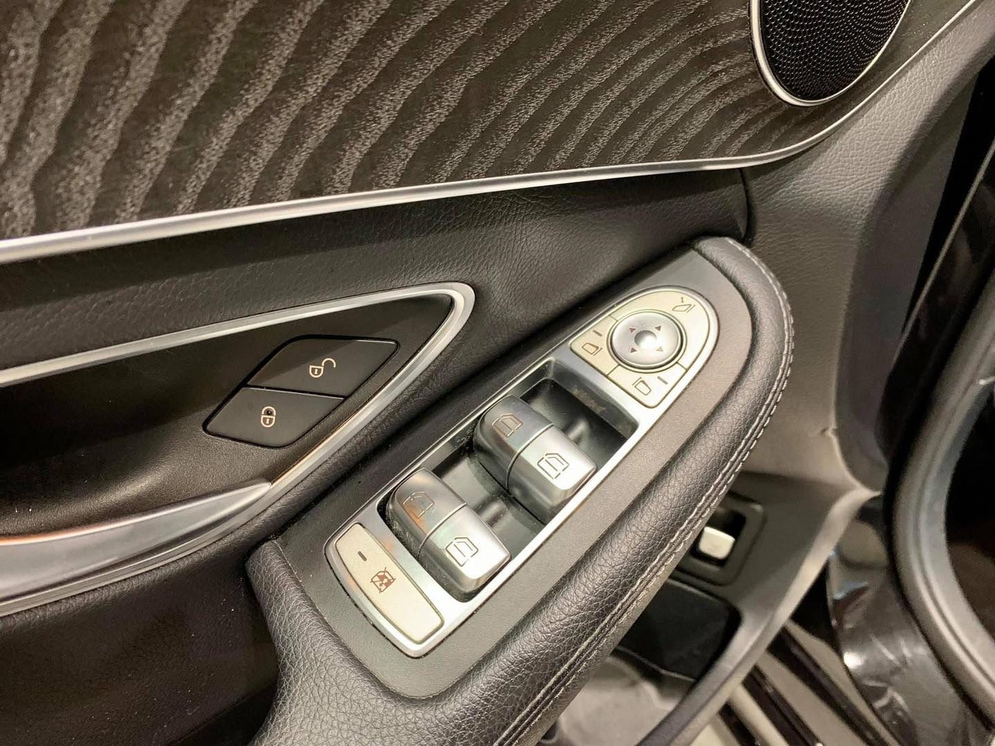 Mercedes-Benz Classe C220d Sportline 9G-Tronic, 9 cv