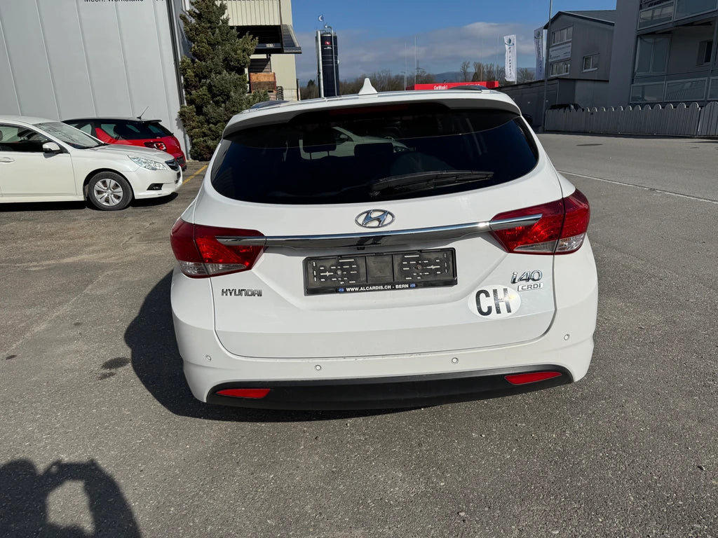 HYUNDAI i40 Wagon 1.7 CRDI Premium Automático
