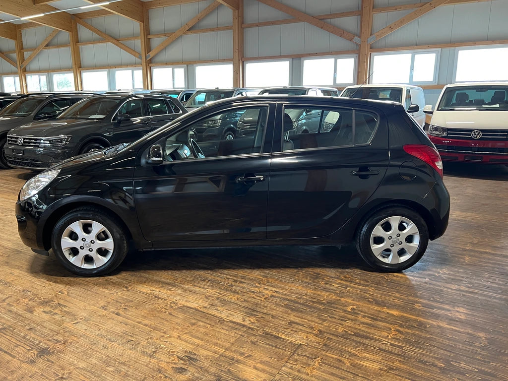 HYUNDAI i20 1.4 Estilo