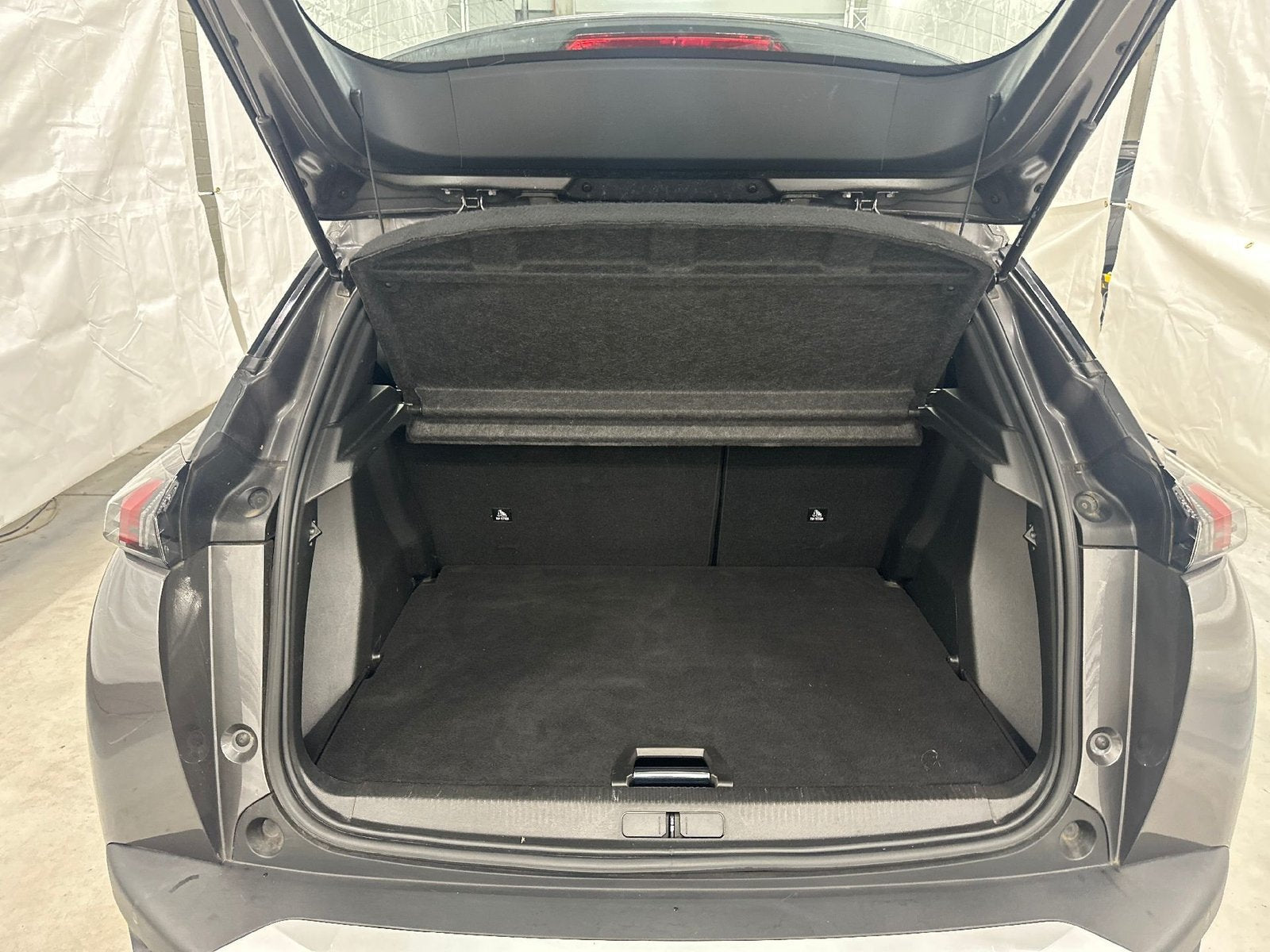 Peugeot 2008 1.2i Active Pack