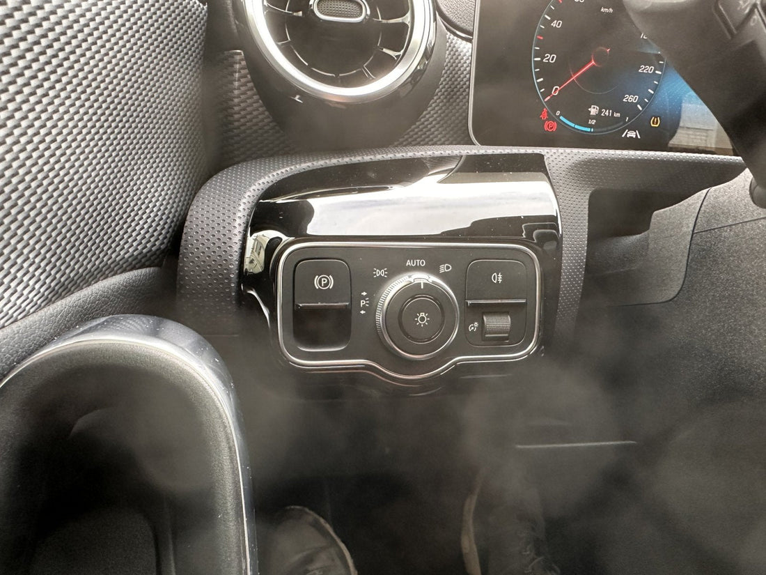 Mercedes-Benz A 180d Edição de Lançamento