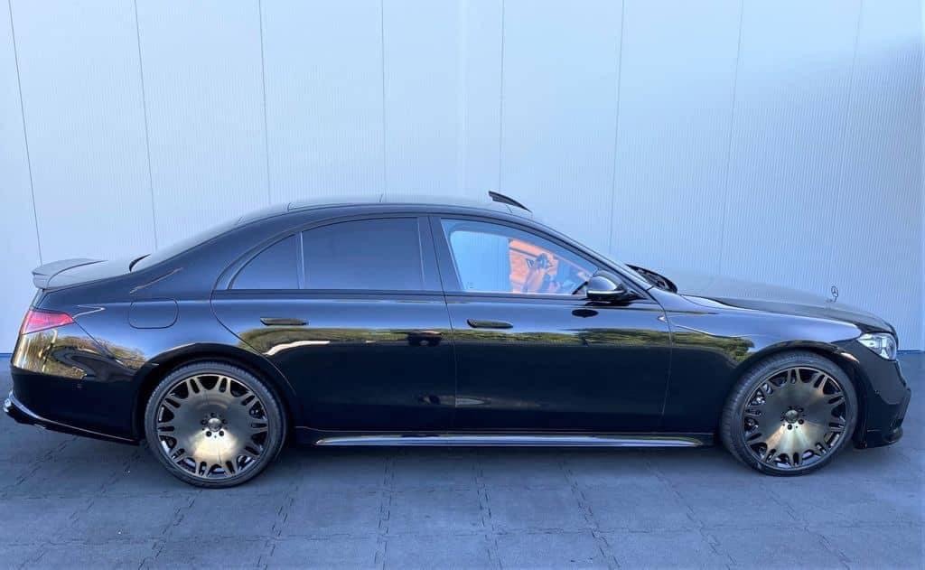 Mercedes-Benz S400