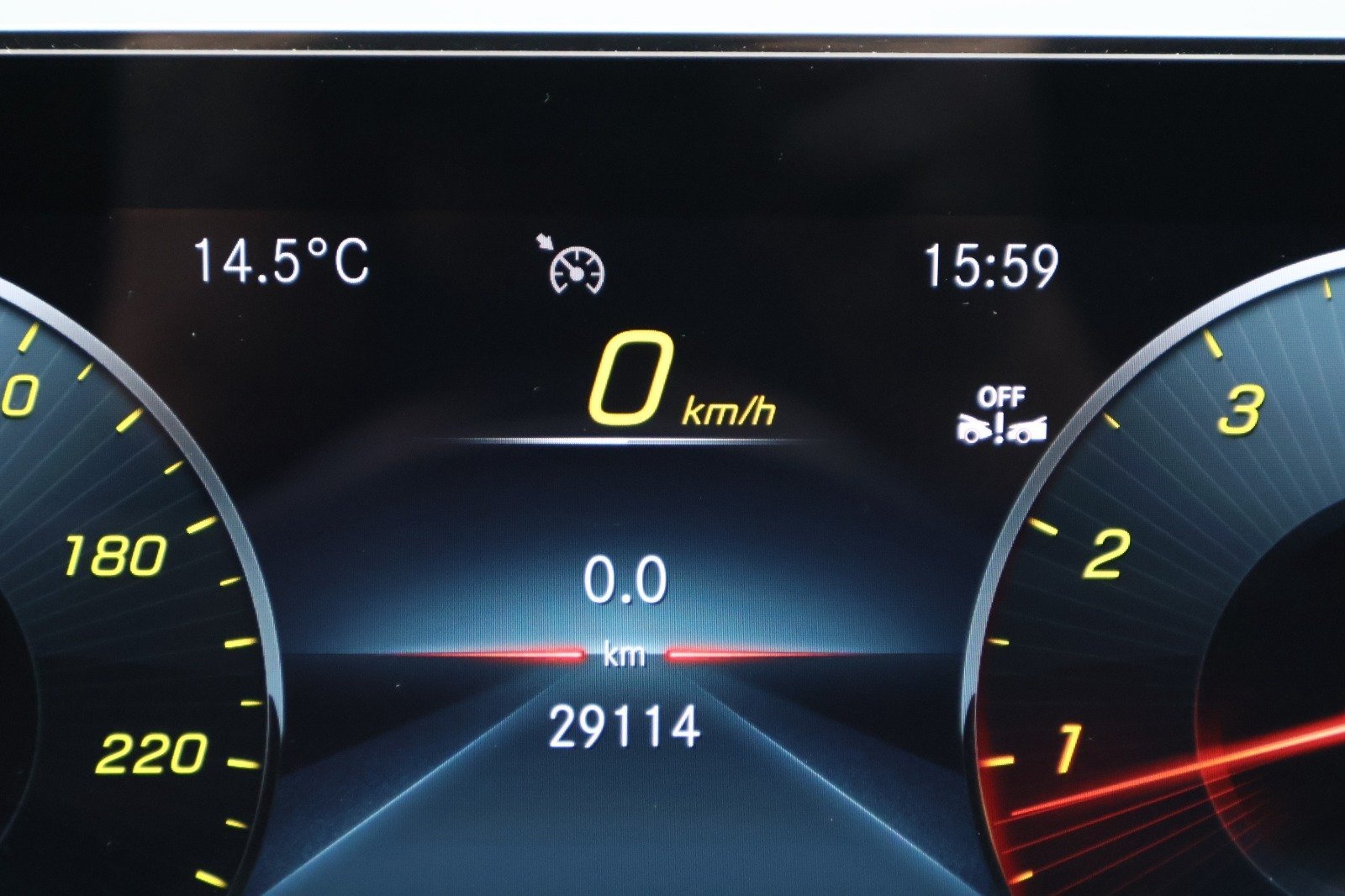 Mercedes-Benz GLA 180 AMG Line