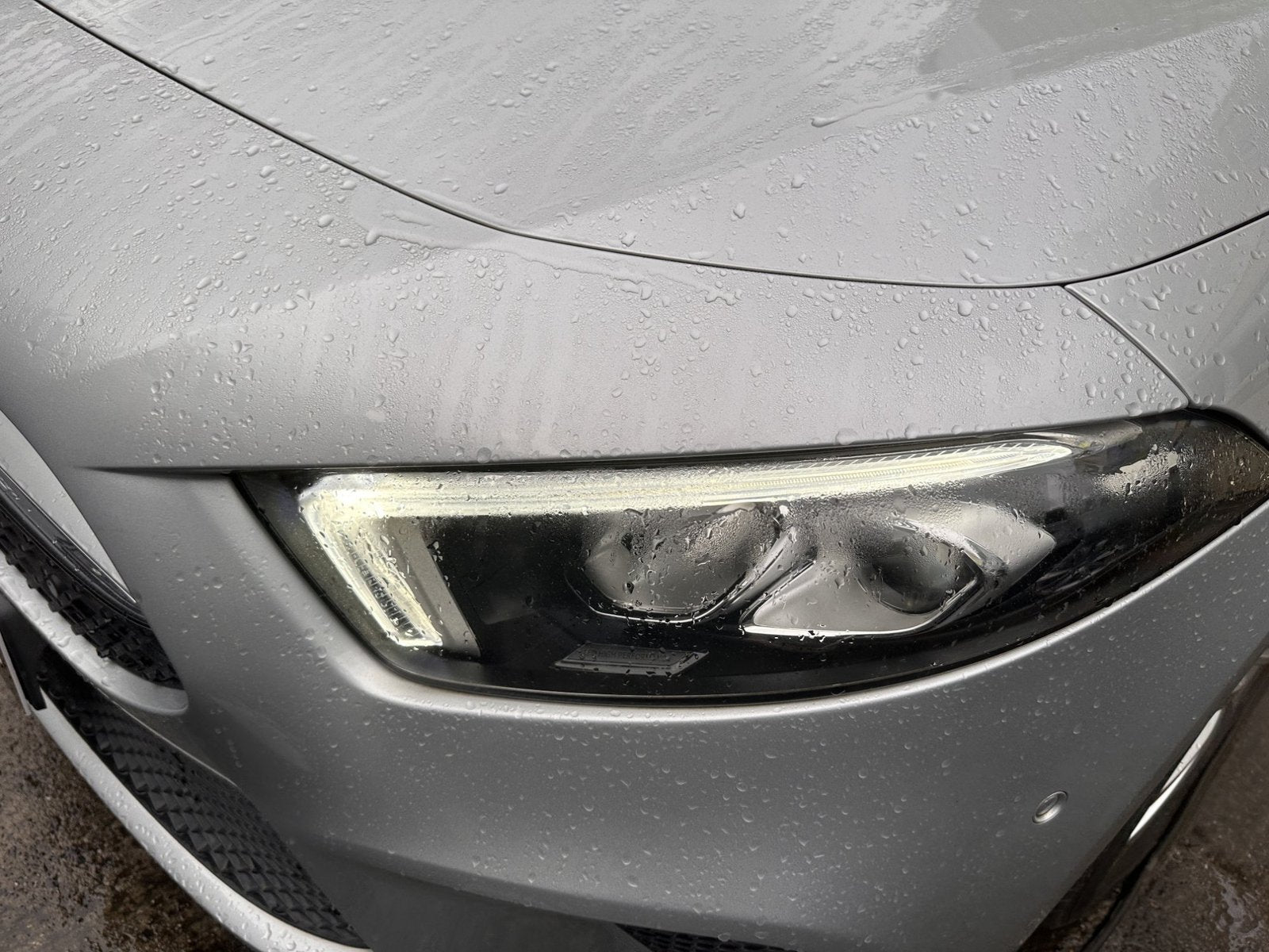 Mercedes-Benz A 180d Edição de Lançamento