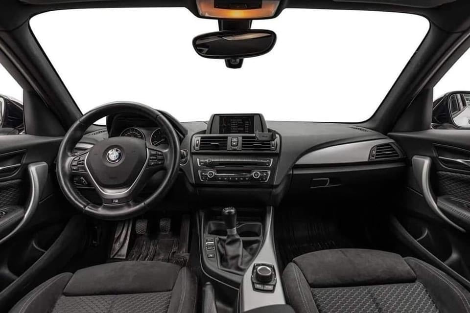 BMW Série 1 118D XDRIVE