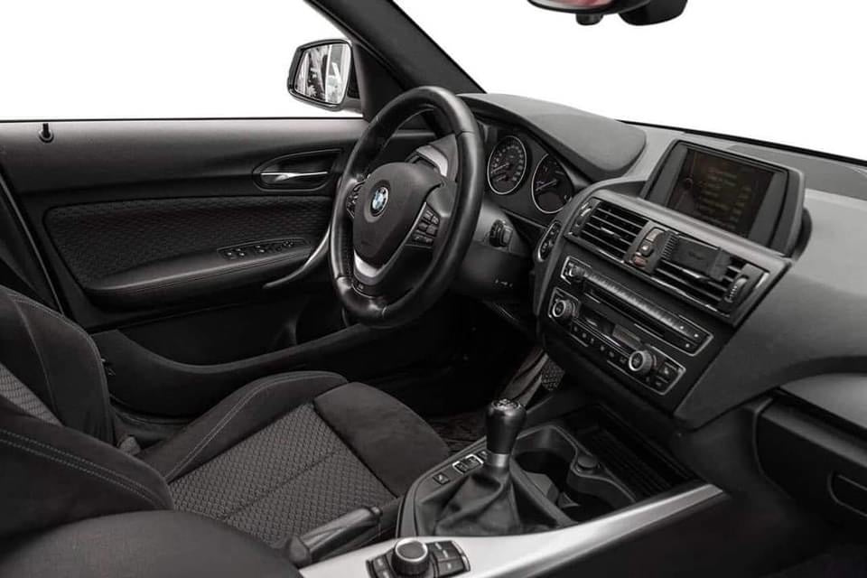 BMW Série 1 118D XDRIVE