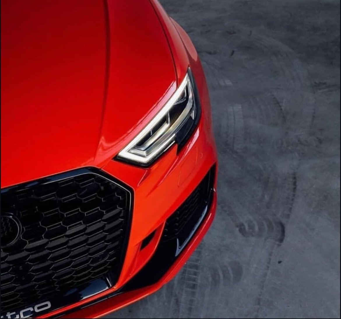 AUDI - RS3 2.5 TFSI 5cil Sportback Quattro