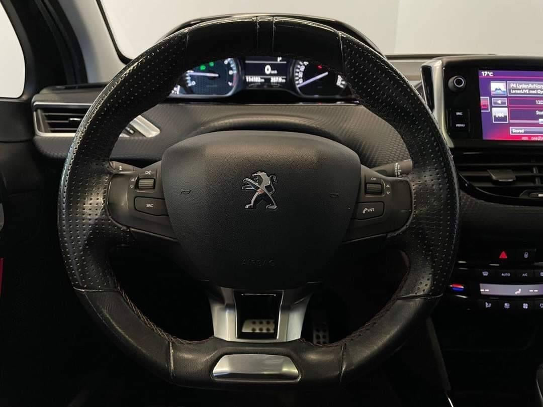 Peugeot 2008 1.2 / GT-Line